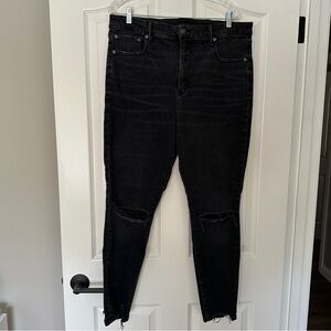 AE Super Hi-Rise jeggings black distressed